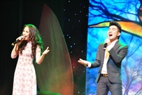 Bấm vào hình để xem slide Show