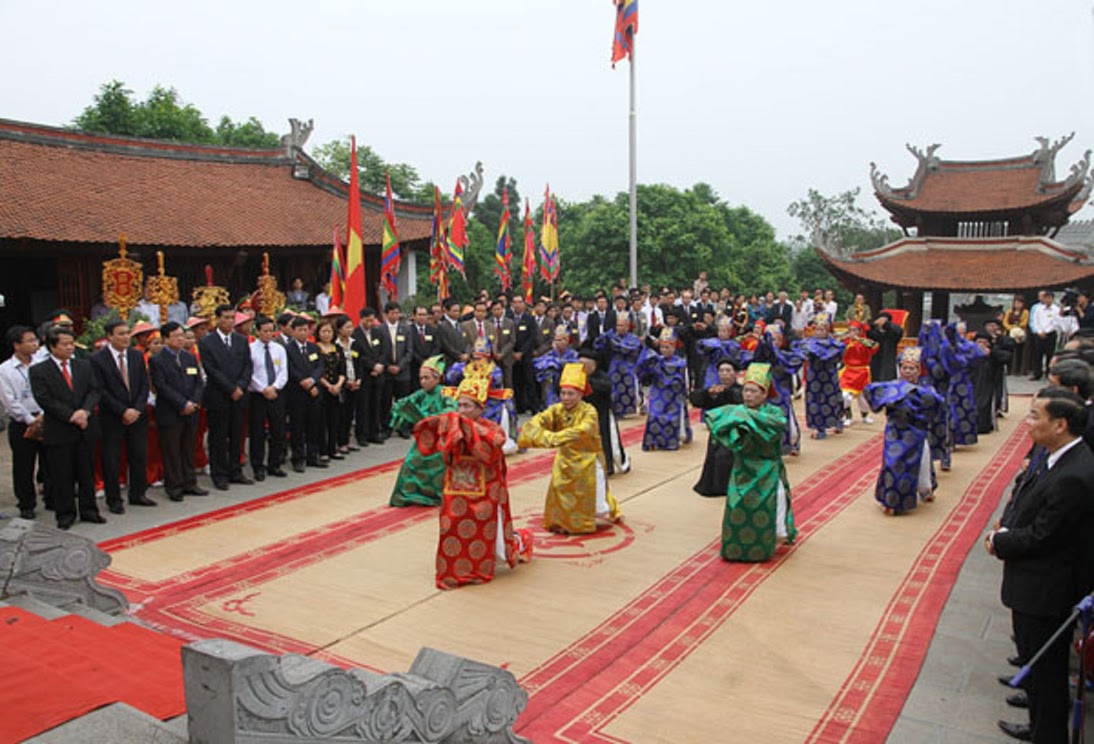 den hung 1.jpg