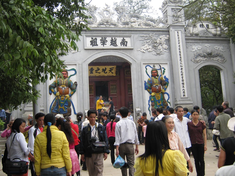 den hung 3.jpg